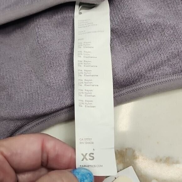 Fabletics Bra Piper Seamless Halter Bralette in Grey Violet NWT Women's XS - Picture 4 of 4